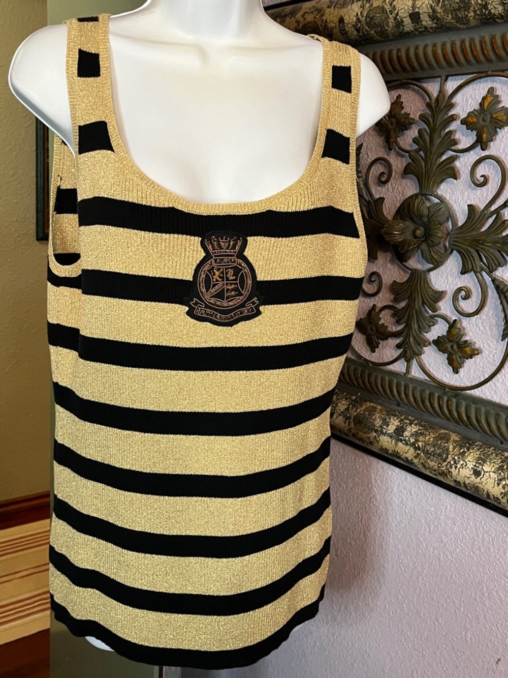 Ralph Lauren Black and Gold Metallic Embroidered Crest Patch Tank- ribbed Sz XL